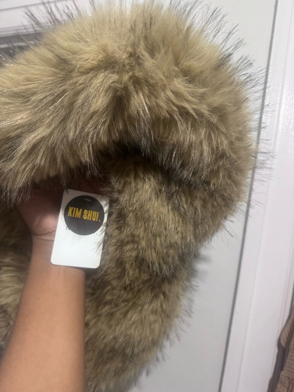 Kim Shui Faux Fur Hood Trim in Light Brown